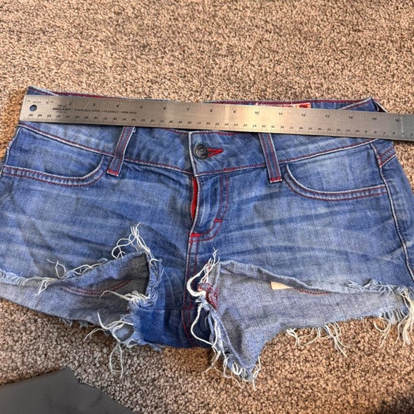 Blue/Red LOW-RISE Y2K Denim Shorts - Picture 4 of 5